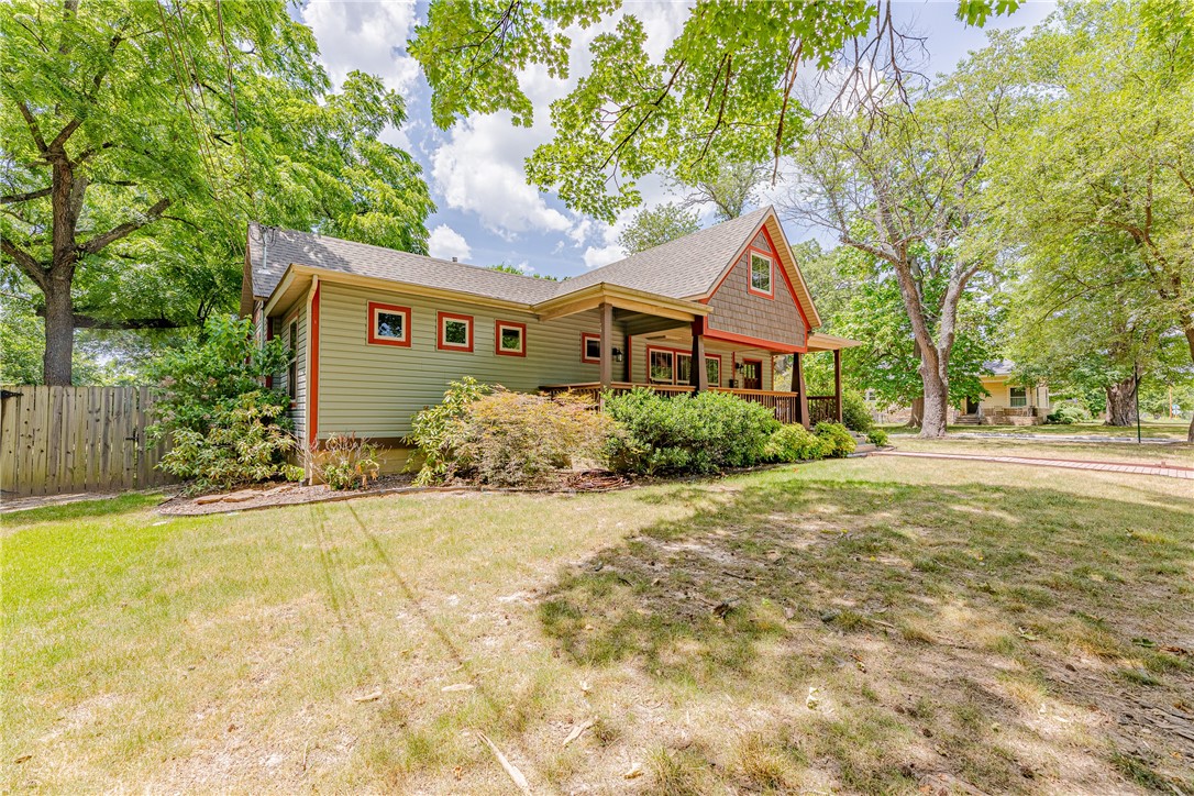 McGaugheys Orchard Add Rogers - Residential