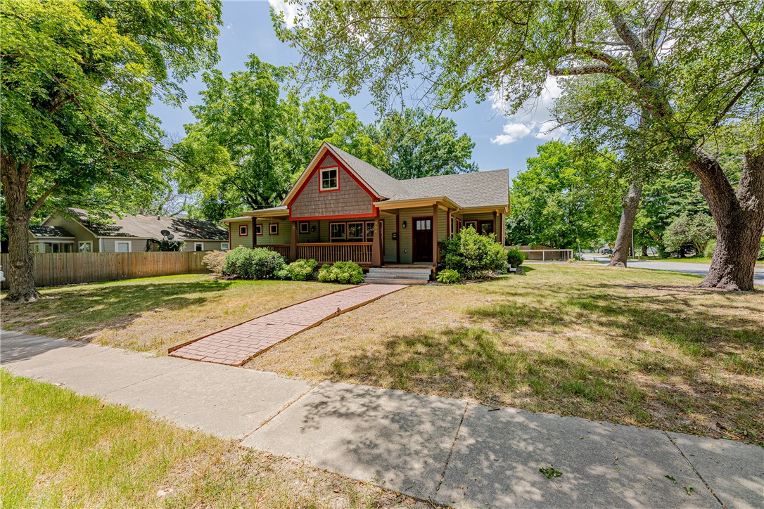 McGaugheys Orchard Add Rogers - Residential