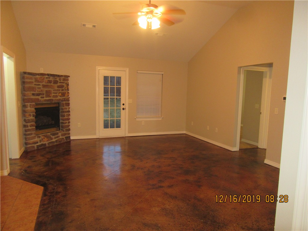 Walnut Woods #2 Ph 1 Siloam Spgs - Residential Lease