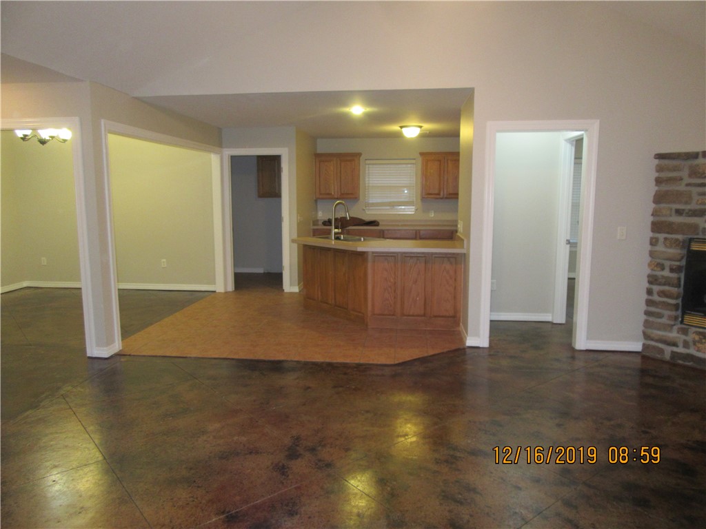 Walnut Woods #2 Ph 1 Siloam Spgs - Residential Lease