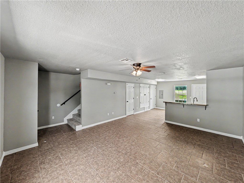 Walnut Woods # 1 Siloam Spgs - Residential Lease