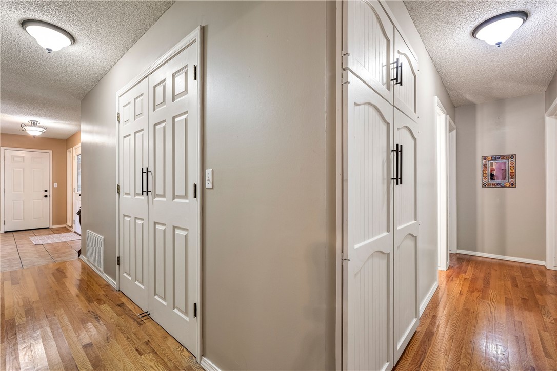 Strawberry Hill Sub - Residential Lease