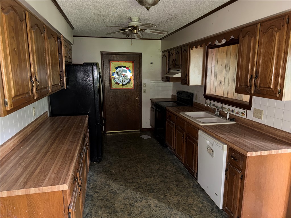 Edgewood Bay - Residential