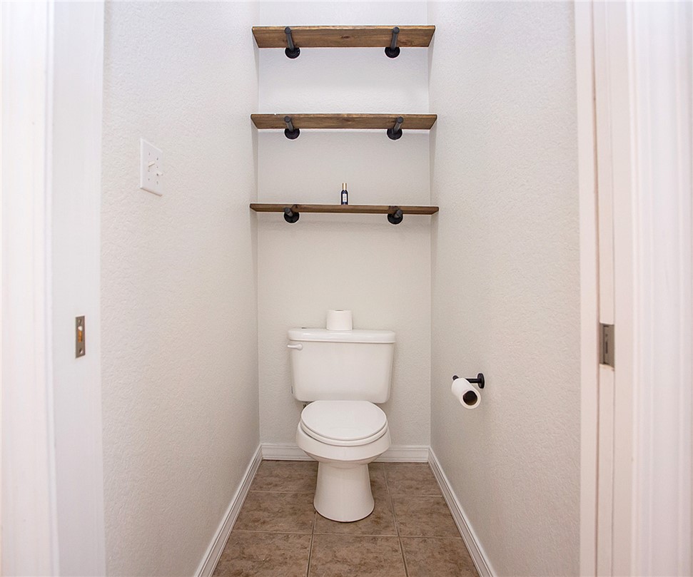 COVE LANDING PHASE IV - Residential