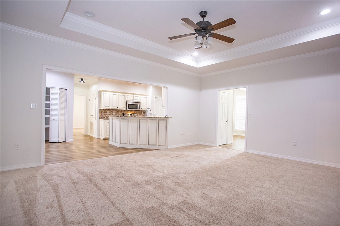 COVE LANDING PHASE IV - Residential