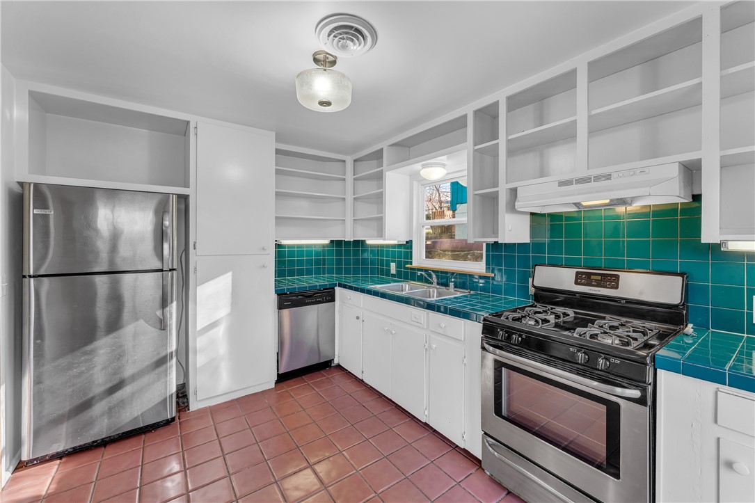 Adams Add - Residential Lease