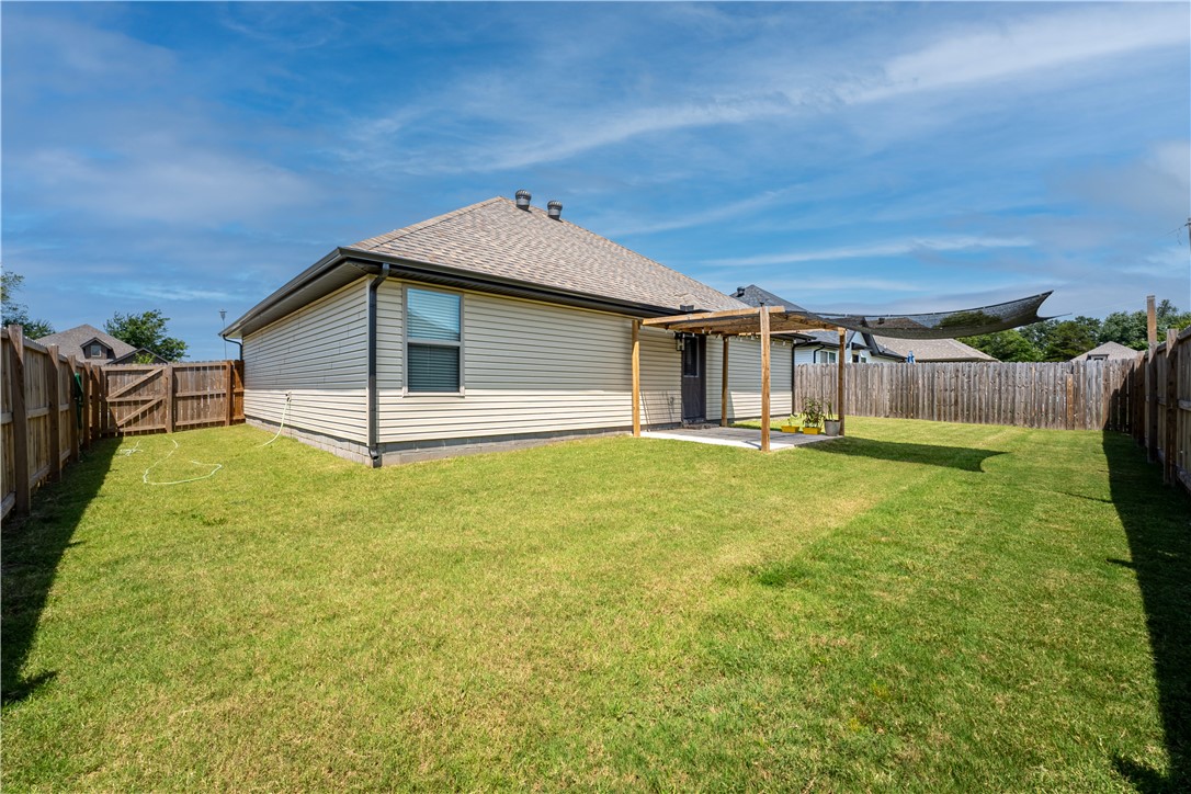 Wire Ridge Rogers - Residential