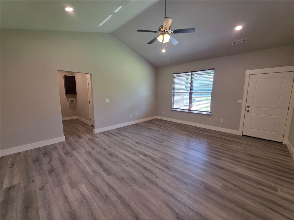 Lockhart Sub Bvv - Residential Lease