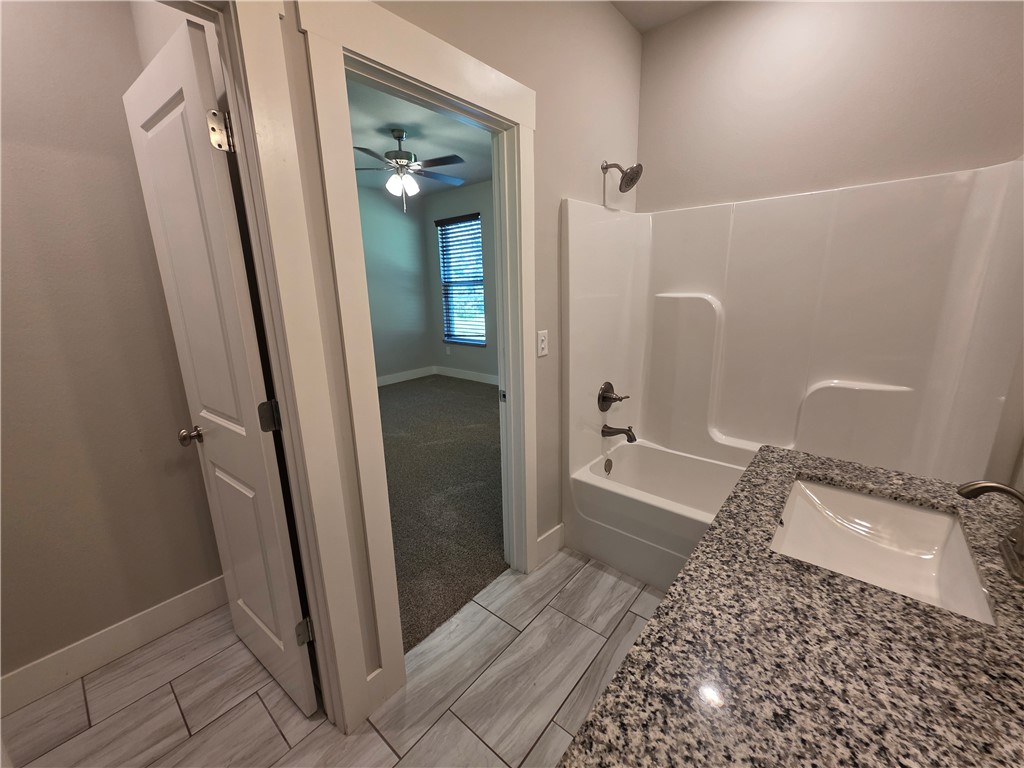 Lockhart Sub Bvv - Residential Lease
