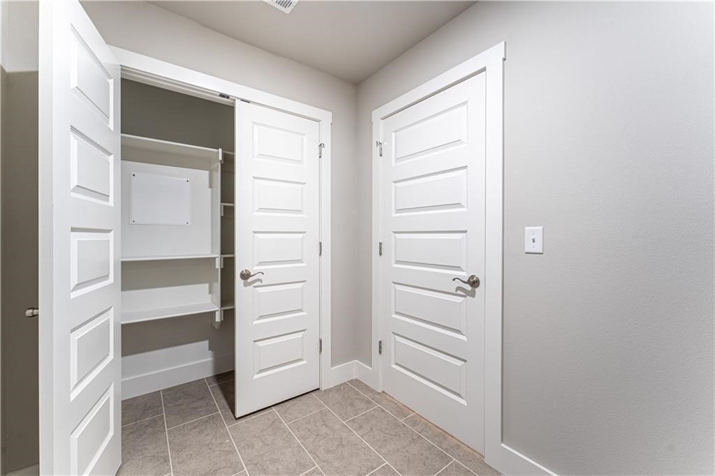 Gentry Heights Townhome Hpr Gentry - Residential