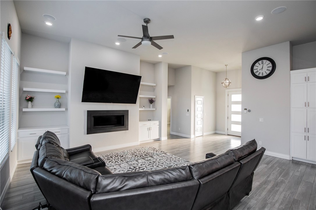 Quail Hollow - Residential
