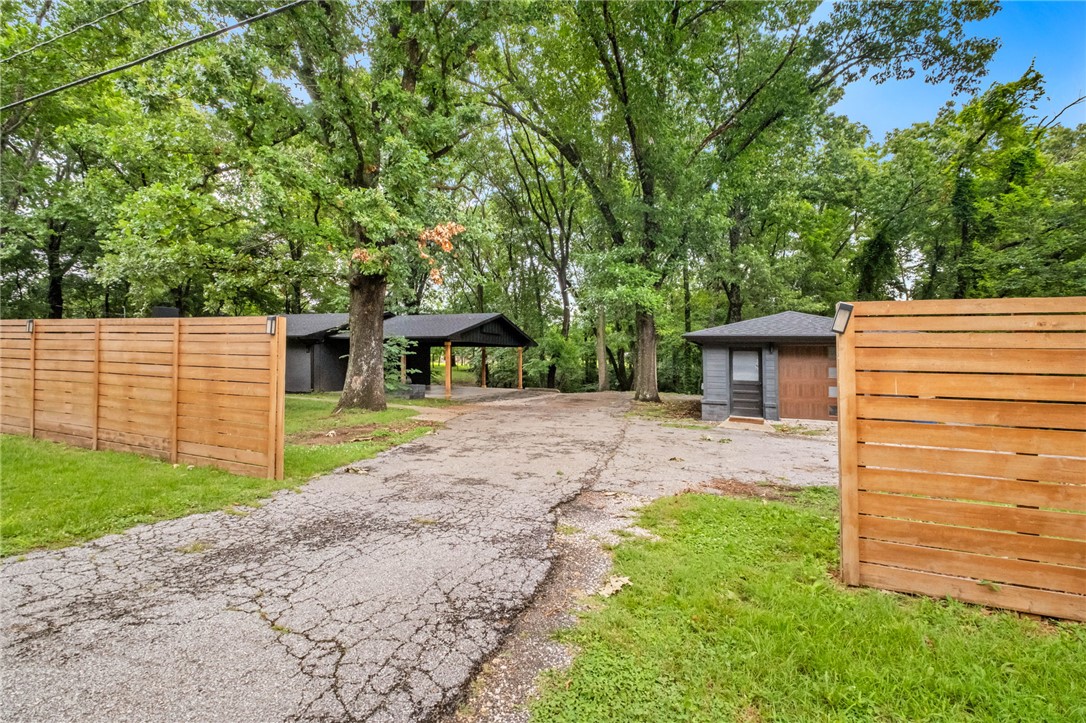 Pea Ridge - Residential
