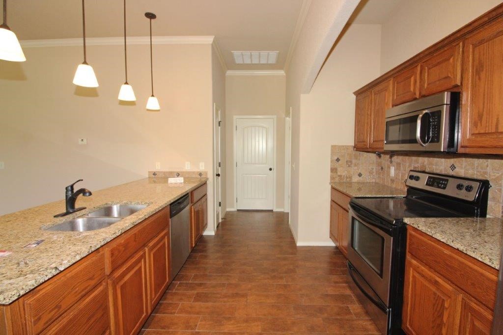 Riverwalk Farm Estate Ph II Bentonville - Residential Lease