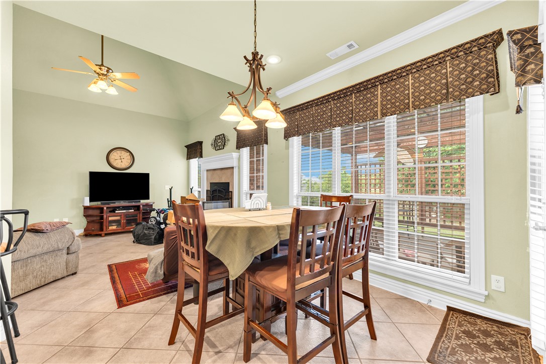 Emerald Heights Sub Rogers - Residential