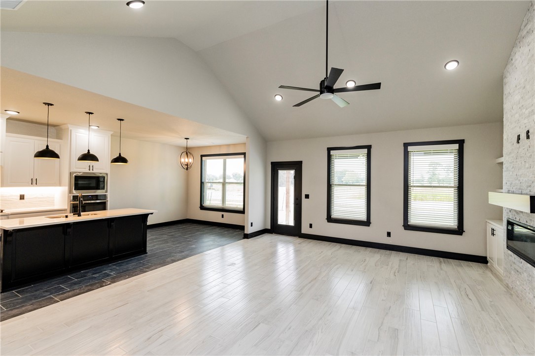Walnut Grove Sub Ph III Bentonville - Residential