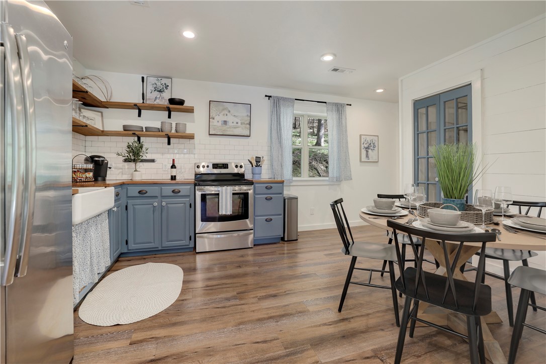 Cedar Grove Farms First Sub - Residential