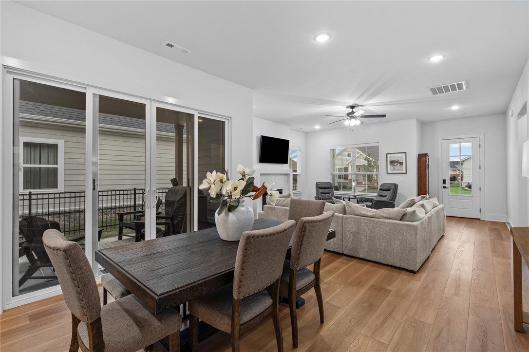 COTTAGES AT THE PARK PH II-SPRINGDALE - Residential