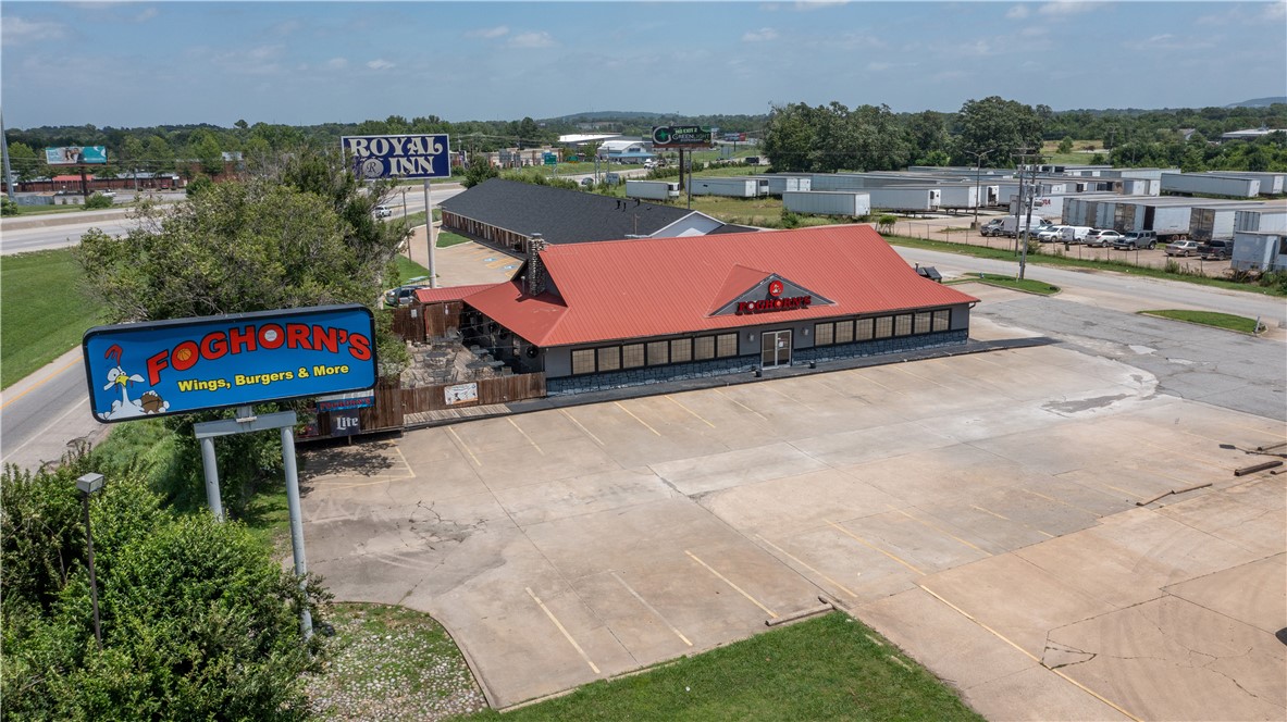 Springdale Outlots - Commercial Lease