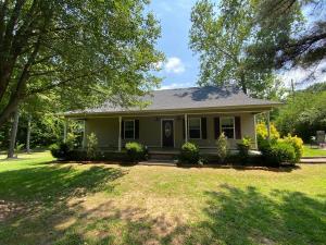 Enjoy this peaceful Home just minutes from town. This 3 Bed 2 Bath home features a spacious living room, walk-in closets and a very nice shaded lot with mature trees throughout. NEW ROOF & New Water Heater within a year.