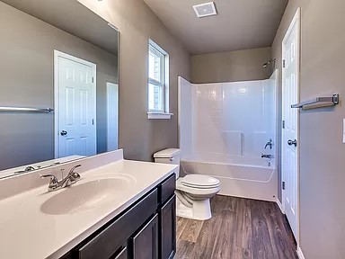 STOKENBURY FARMS VI - Residential