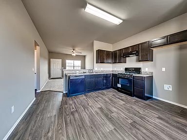 STOKENBURY FARMS VI - Residential