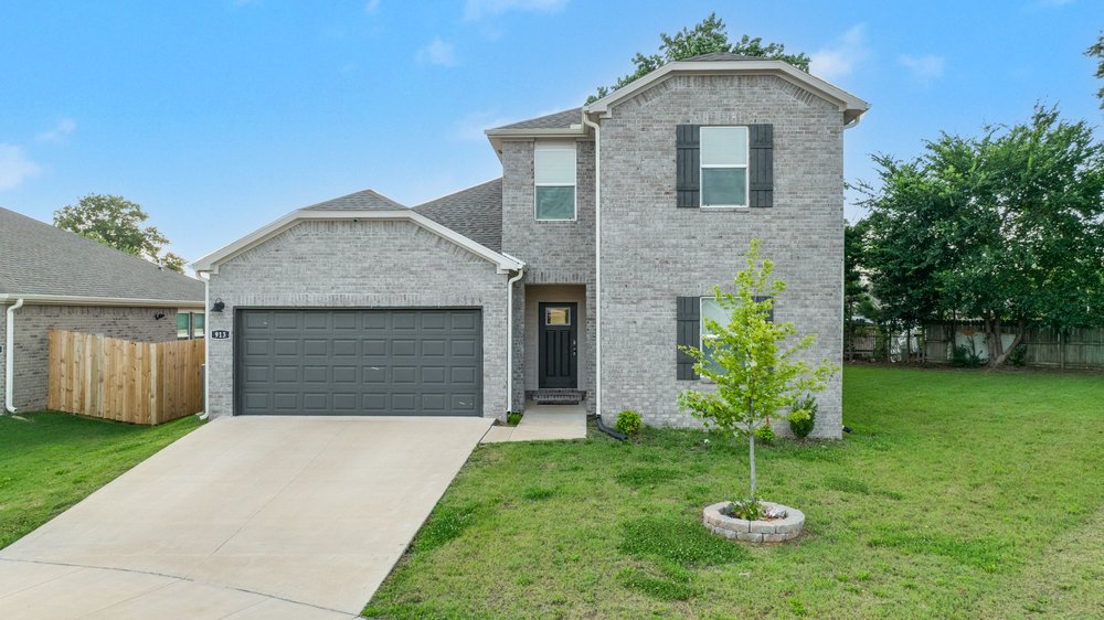 Cottonwood Place - Residential Lease