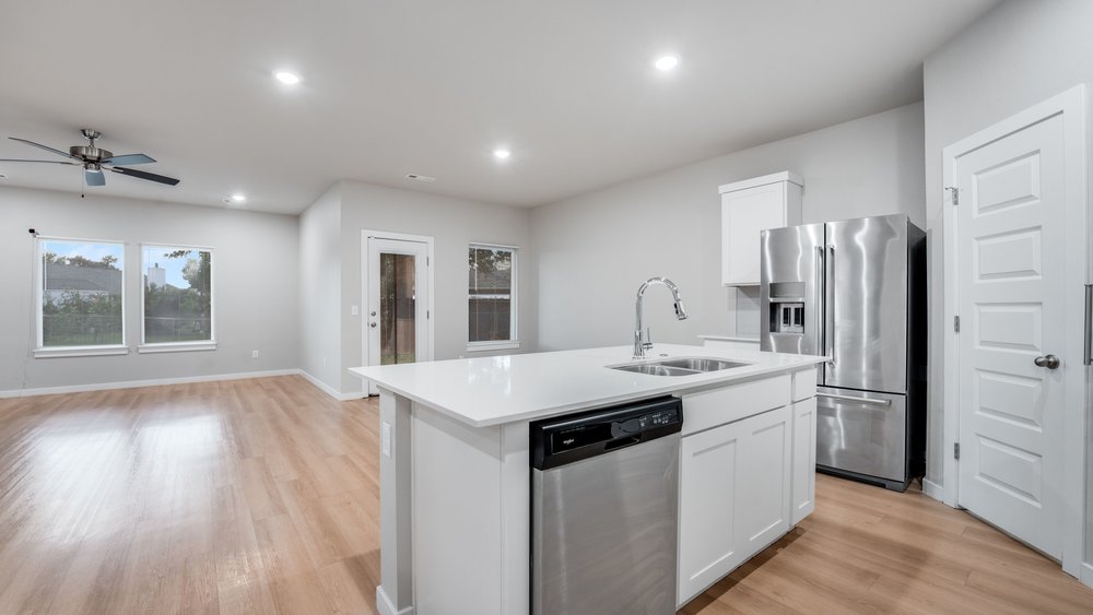 Cottonwood Place - Residential Lease