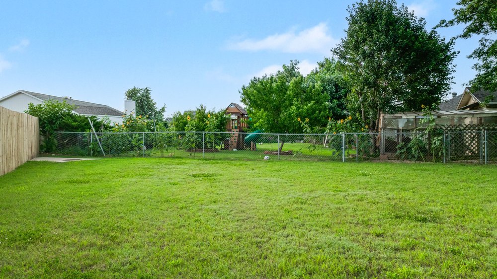 Cottonwood Place - Residential Lease