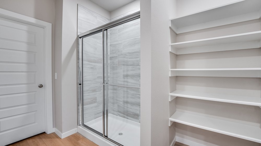 Cottonwood Place - Residential Lease