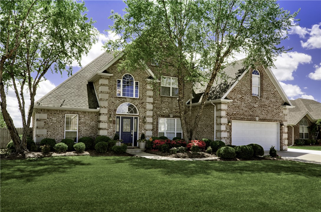 Newly painted interior, new driveway and deck. Very well maintained home in a great community. Great location just off Don Tyson Parkway.