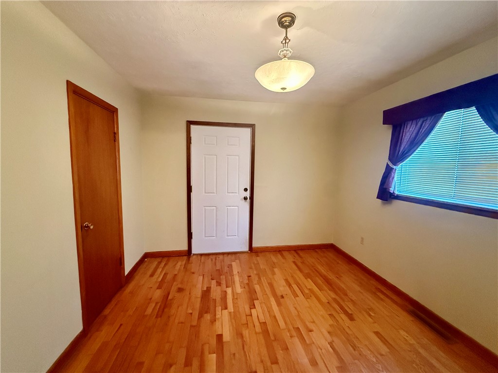 Gateway city - Residential