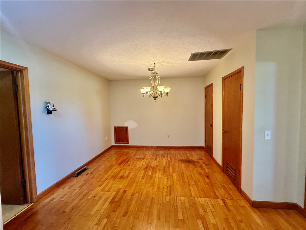 Gateway city - Residential