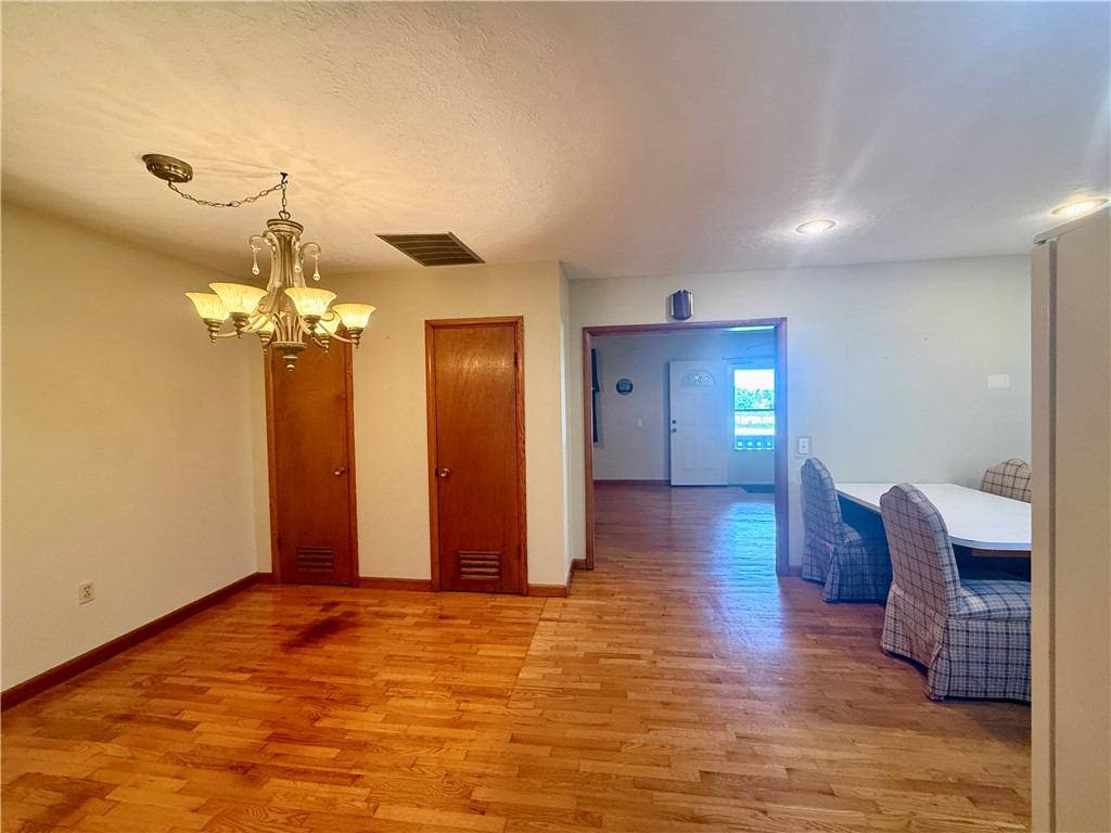 Gateway city - Residential