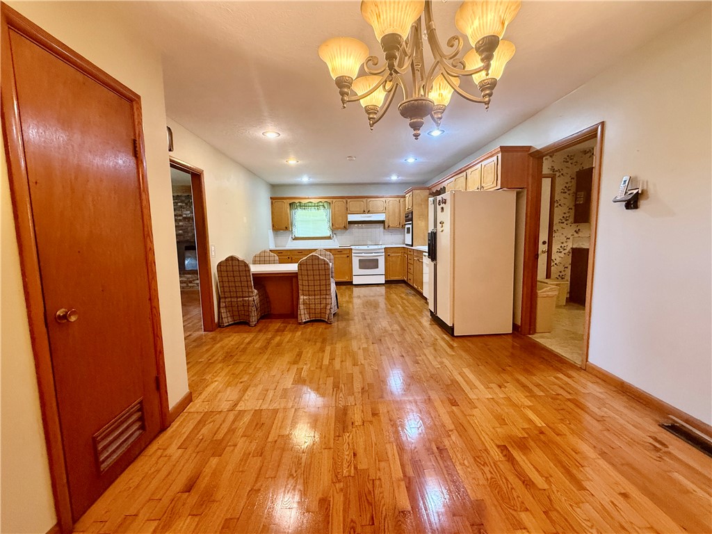 Gateway city - Residential