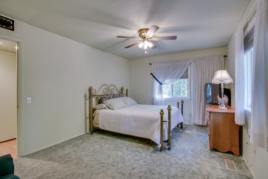 Wedington Woods Unit Vii - Residential