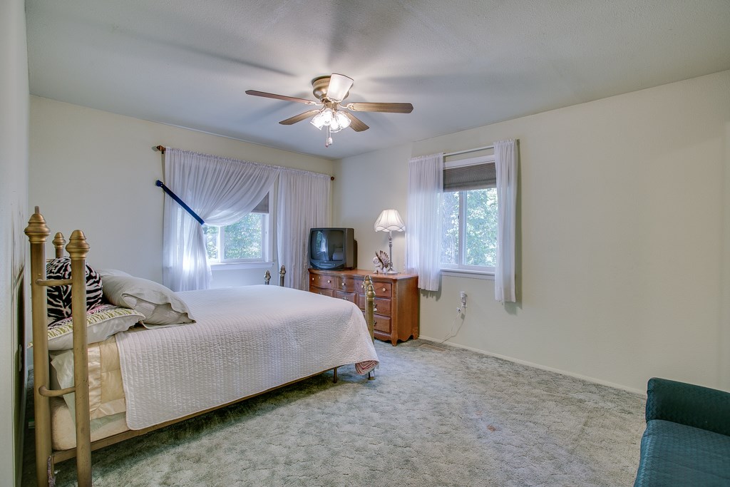 Wedington Woods Unit Vii - Residential