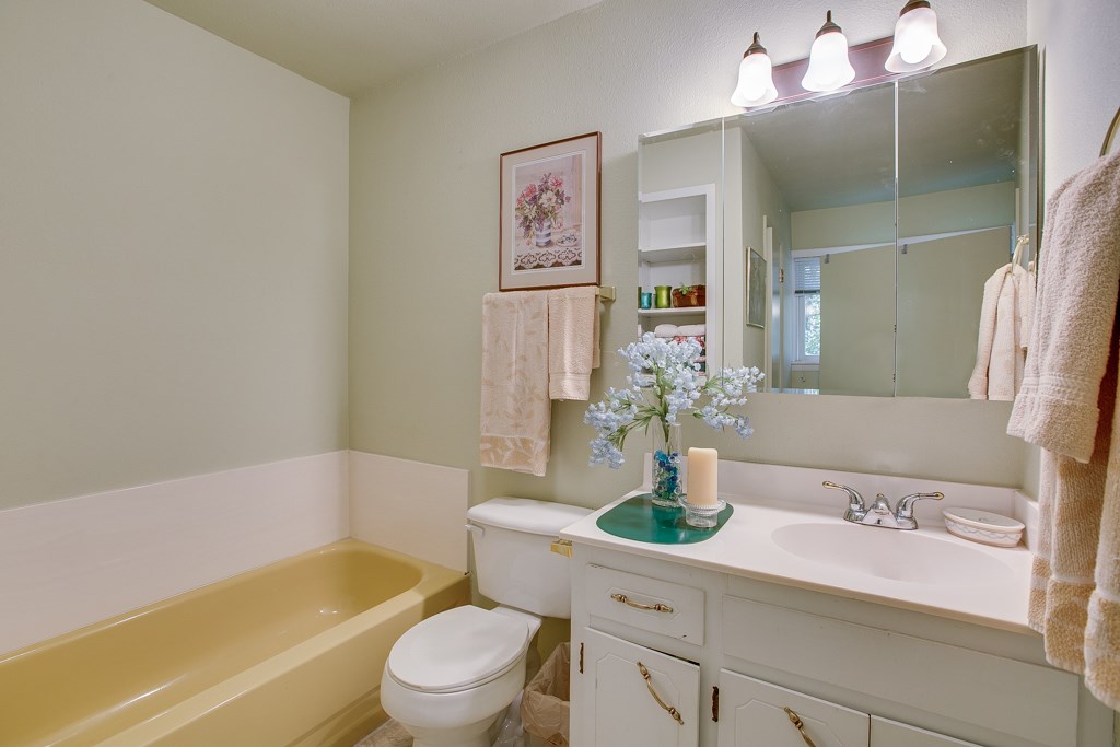 Wedington Woods Unit Vii - Residential