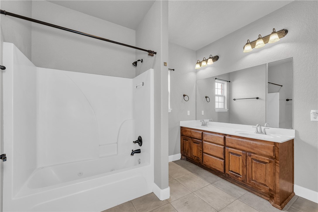 Sienna At Coopers Farm Ph 1B Centerton - Residential