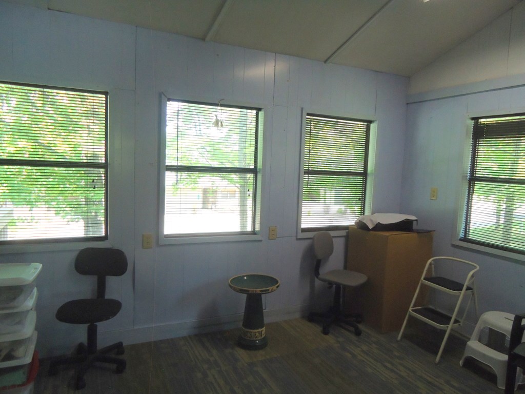 Unit 108 Holiday Island - Residential