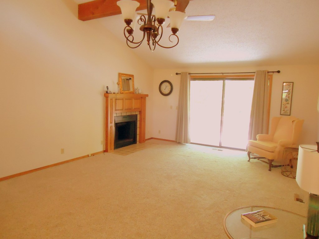 Unit 108 Holiday Island - Residential