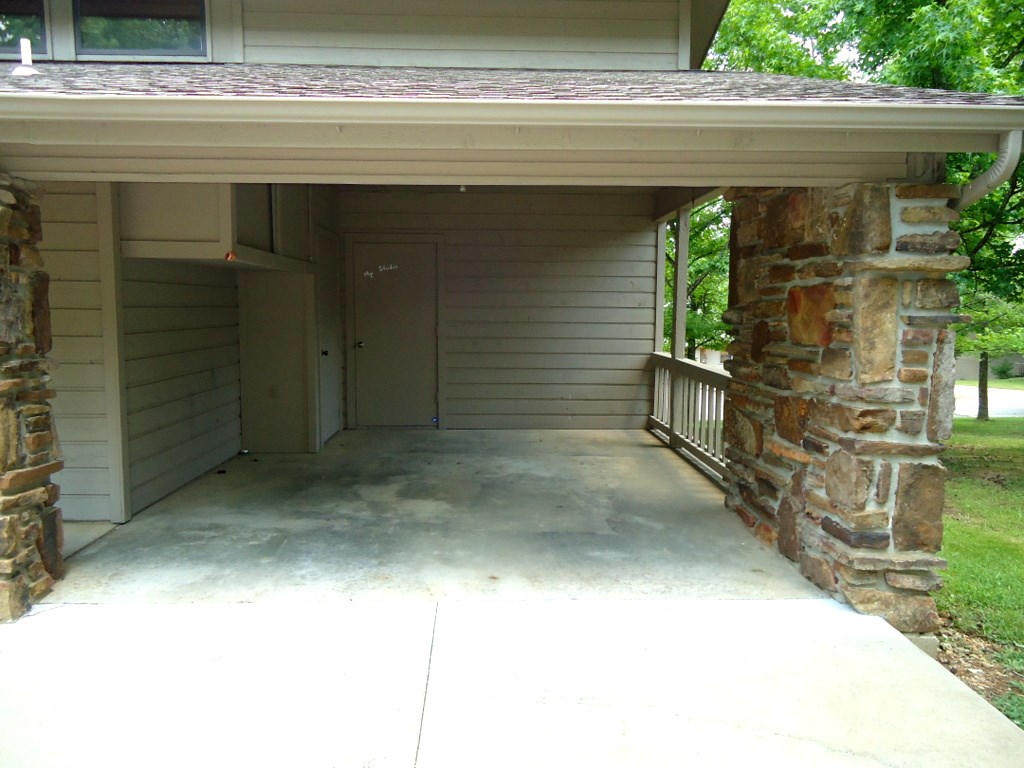 Unit 108 Holiday Island - Residential