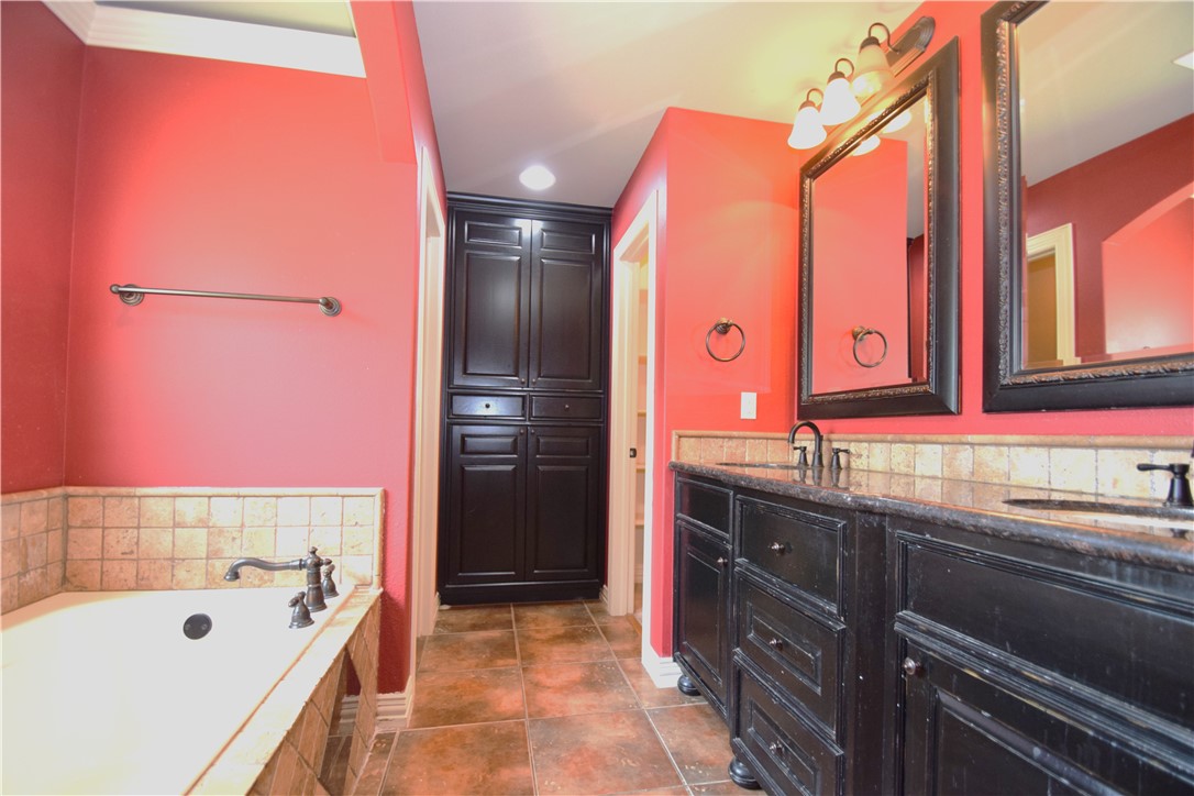 Riverwalk Farm Estate Ph III Bentonville - Residential Lease