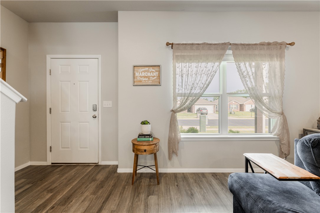 Lakewood Sub Ph Vii Lowell - Residential