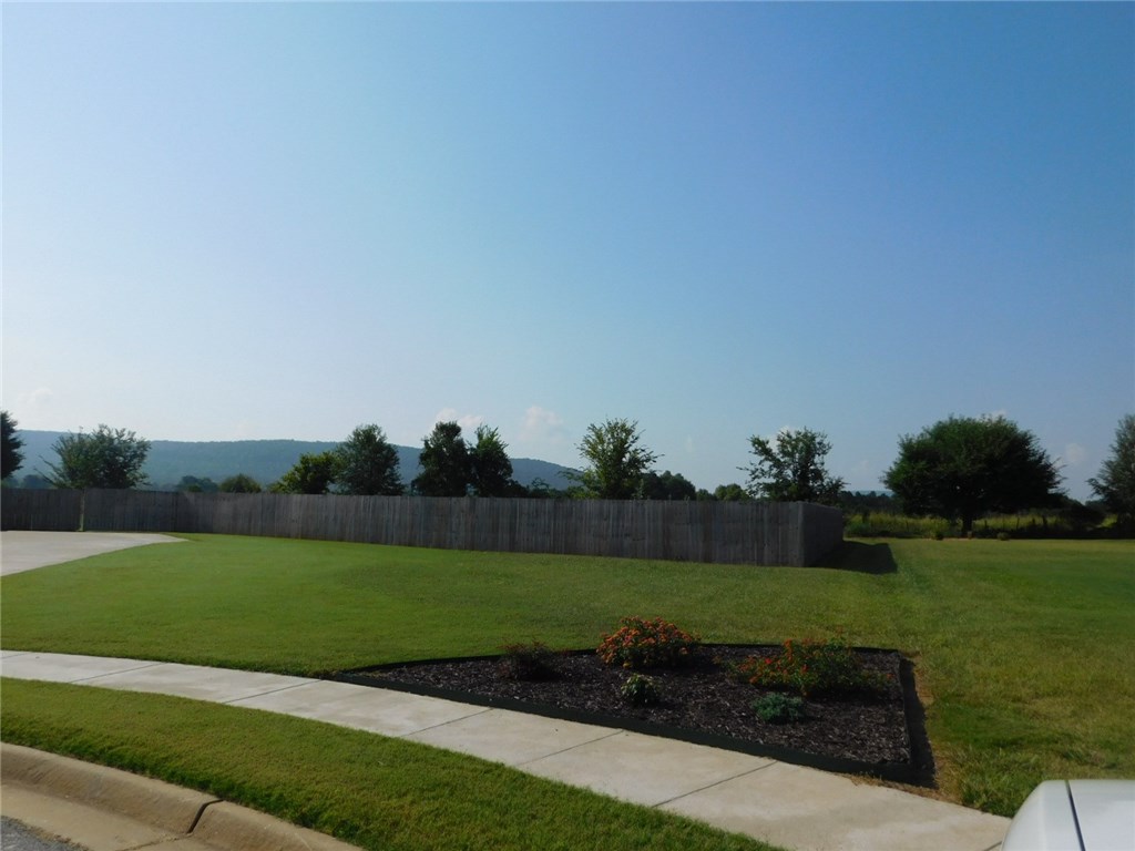 Farmington Outlots - Land
