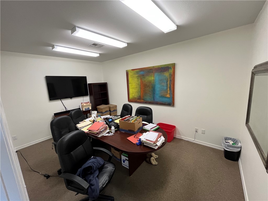 Oak Trace 3 - Commercial Lease