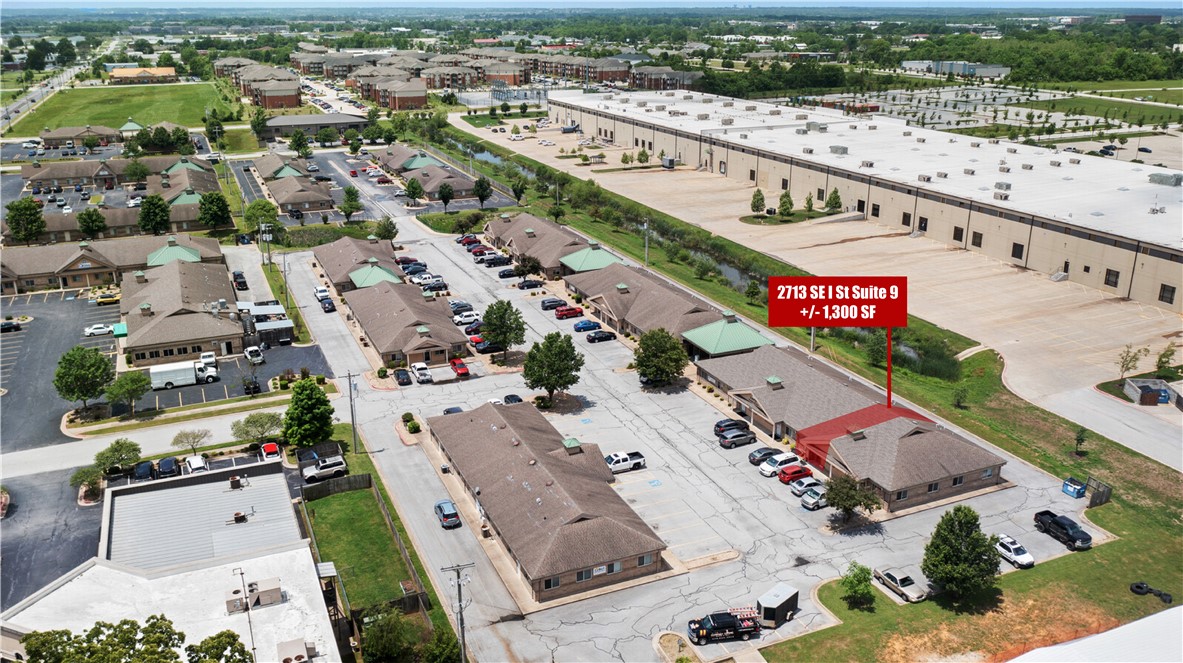 Oak Trace 3 - Commercial Lease