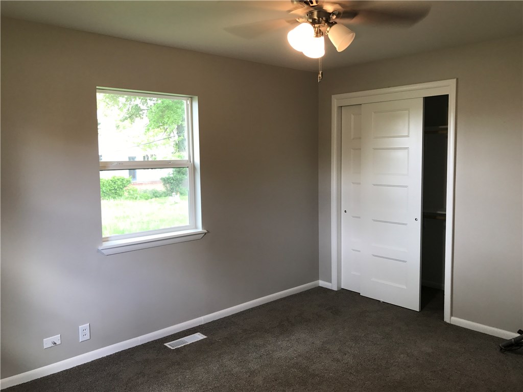 Crestview Add Bentonville - Residential Lease