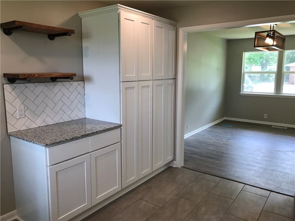 Crestview Add Bentonville - Residential Lease