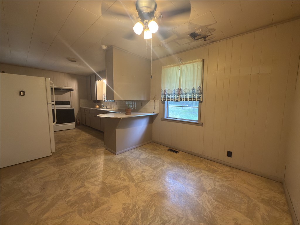 Dutch Creek Bldrs I Danville - Residential