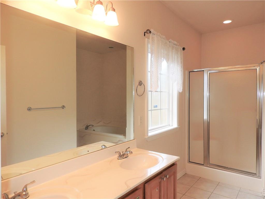 Patrick Place Ph Iii Rogers - Residential Lease